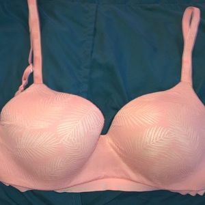 Victoria’s Secret T-shirt Bra